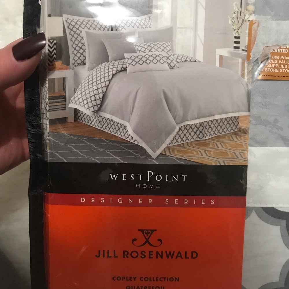 Duvet Set - Picture 2 of 3
